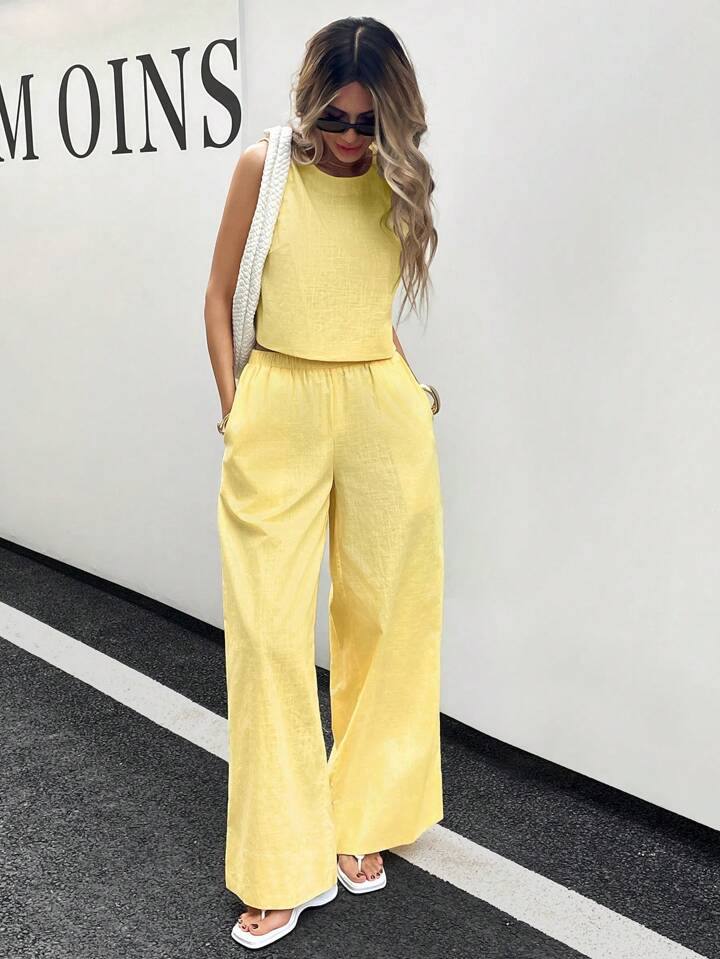 WOMEN'S PLAIN CROP TOP & TROUSERS CO-ORDER SET