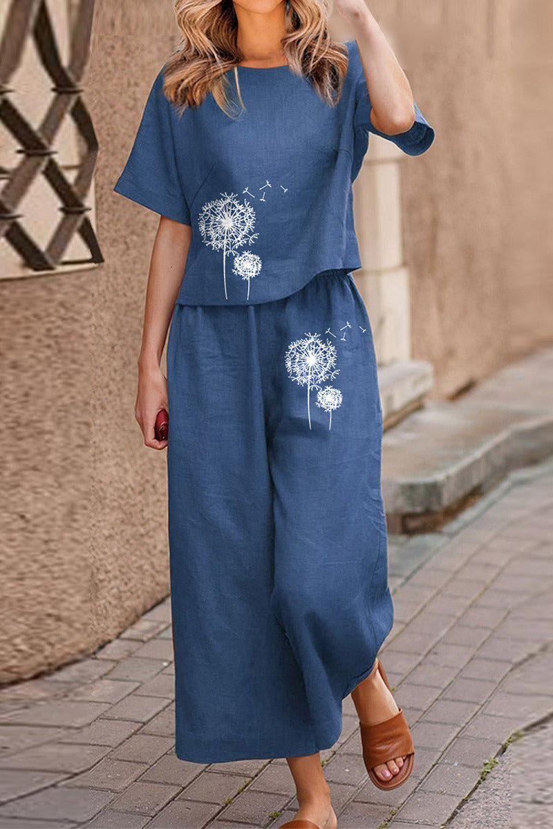Women Cotton Printed Floral Crop Top & Trousers Co-Order Set