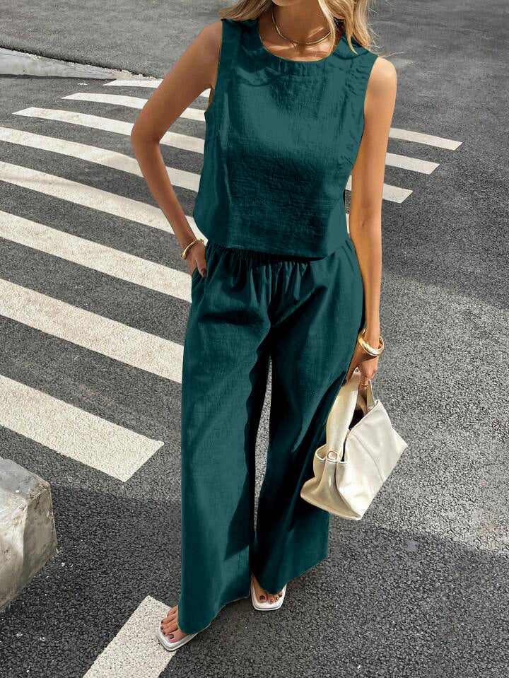 WOMEN'S PLAIN CROP TOP & TROUSERS CO-ORDER SET