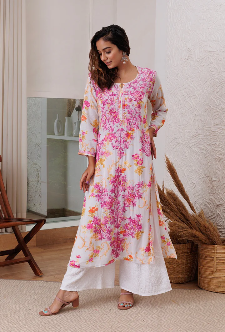 WOMEN CHIKANKARI MODAL KURTA SET