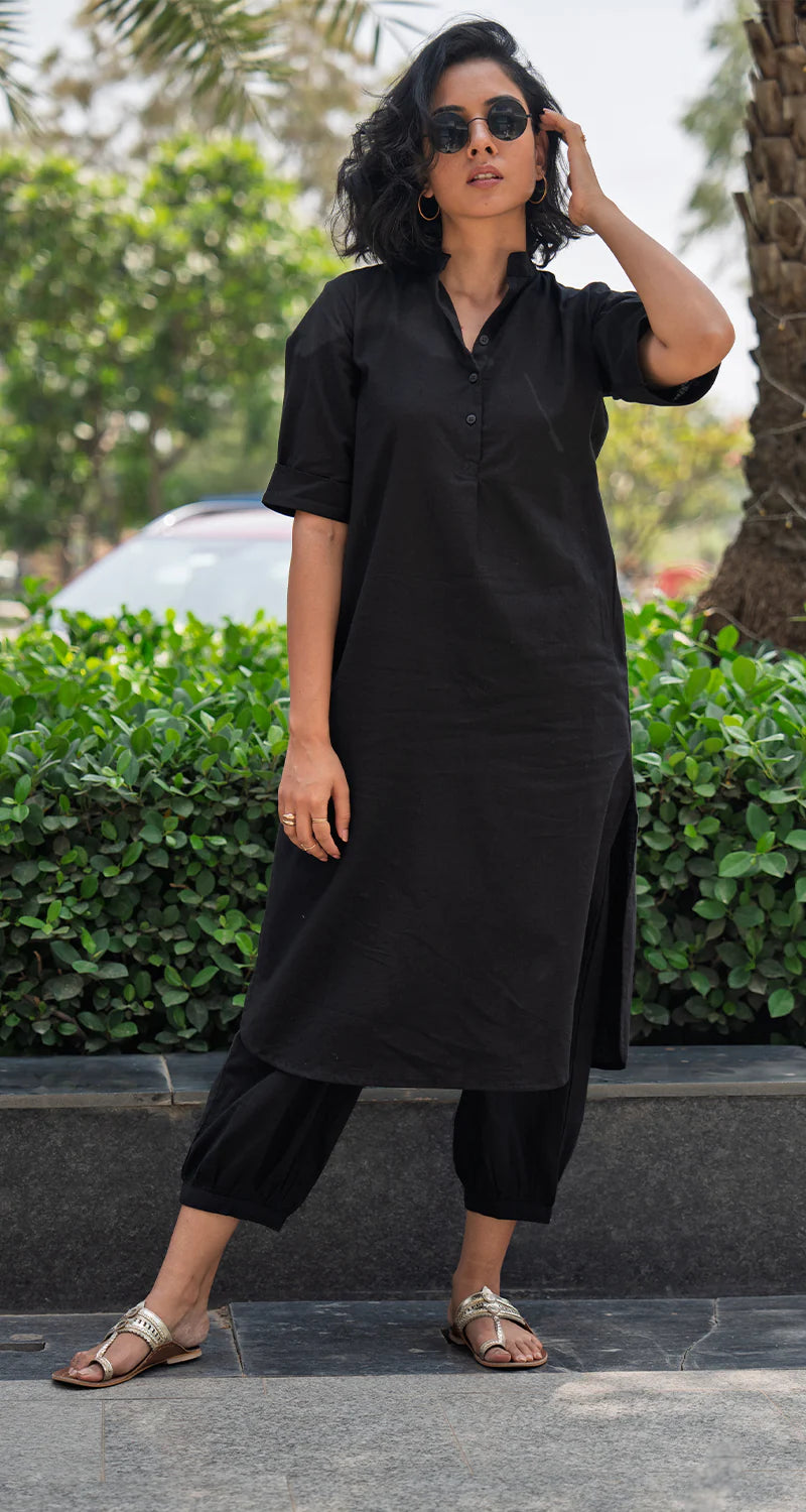 Women Cotton Plain Kurta Set