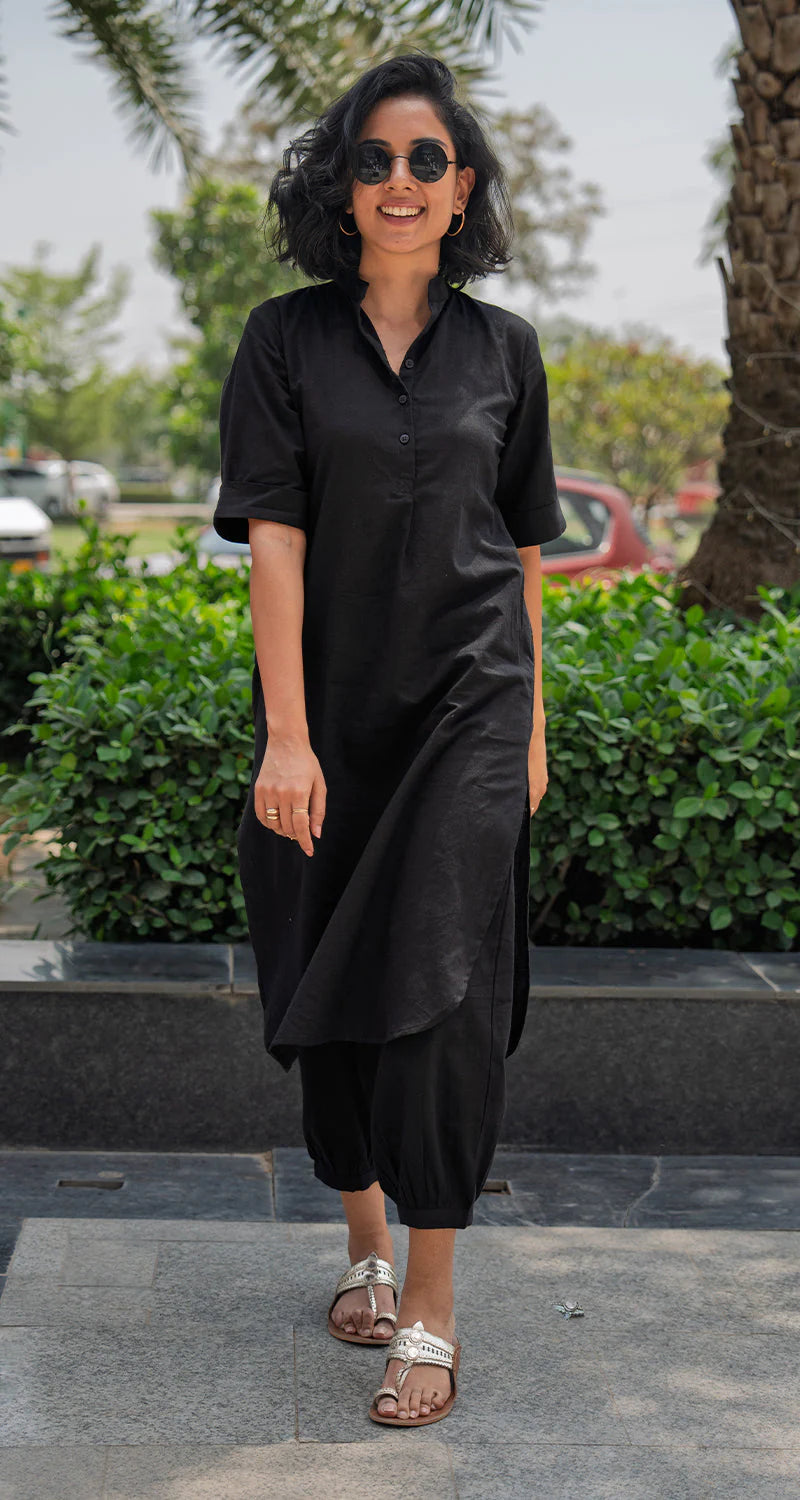 Women Cotton Plain Kurta Set