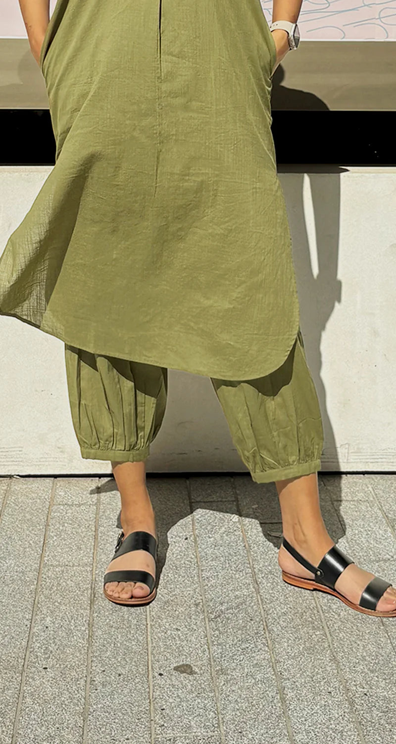 Women Cotton Plain Kurta Set