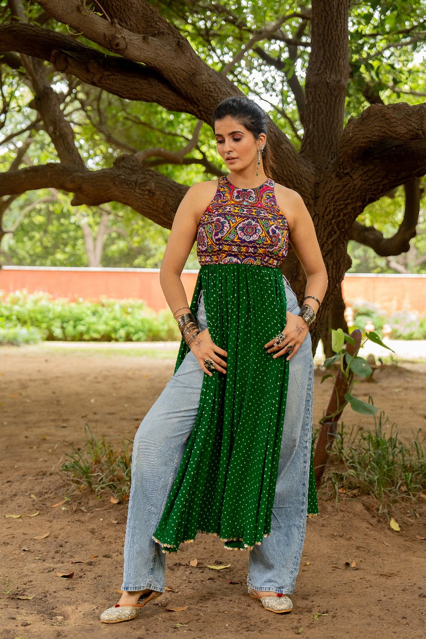 Women Gamthi Work Kurta