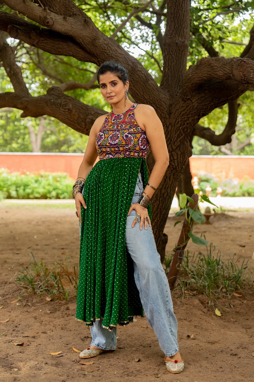 Women Gamthi Work Kurta