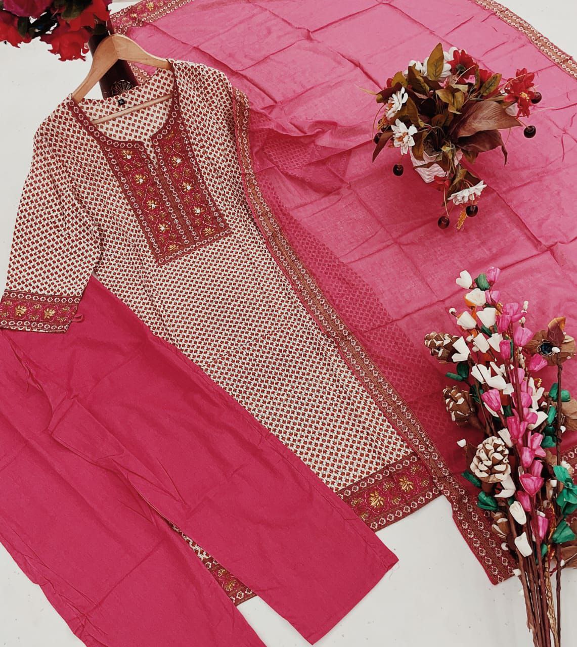 Premium Most Beautiful Hand-block Cotton Kurta Set