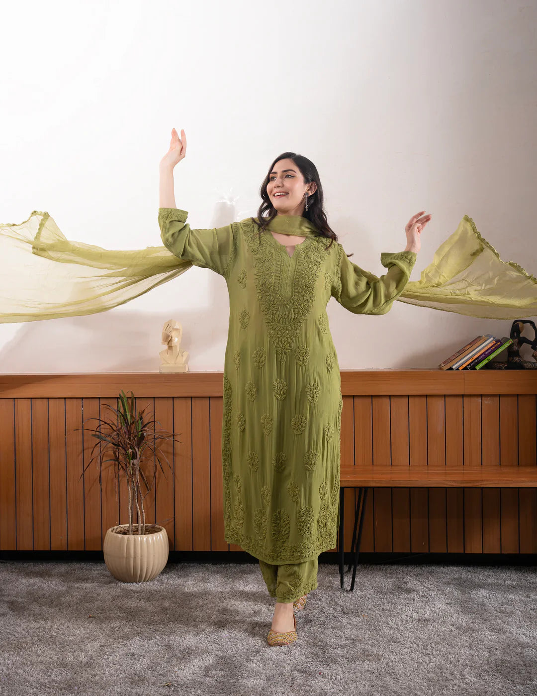 Elegant Olive Green Floral Embroidered Kurta Pant Set with Dupatta